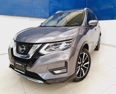 NISSAN - XTRAIL EXCLUSIVE 