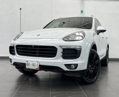 PORSCHE - CAYENNE 