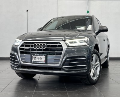 AUDI - Q5 