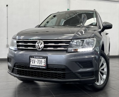 VOLKSWAGEN - TIGUAN 